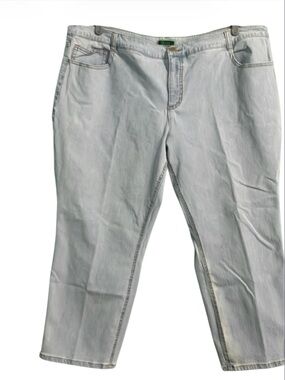 C Wonder Jeans Crop Style In Light Wash
